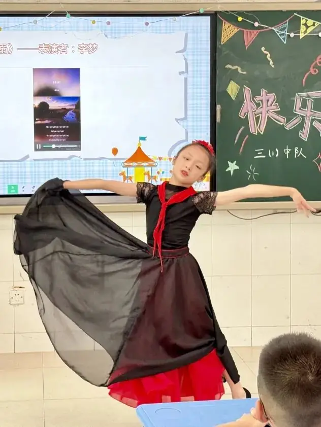 红领巾爱祖国——厦门市集美区灌口中心小学 2024年庆六一主题活动 第88张
