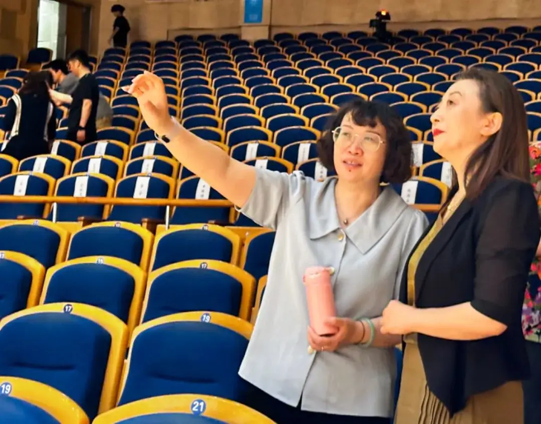 灯市口小学举行“逐光前行 扬帆远航”金帆合唱团二十周年专场音乐会暨灯市口小学建校160周年素质教育成果展示活动 第139张 灯市口小学举行“逐光前行 扬帆远航”金帆合唱团二十周年专场音乐会暨灯市口小学建校160周年素质教育成果展示活动 第139张