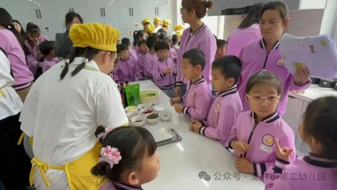 【幼儿活动】“趣”探小学,“幼”见成长——龙井市第二幼儿园携手龙井市东山实验小学开展参观小学活动 第92张 【幼儿活动】“趣”探小学,“幼”见成长——龙井市第二幼儿园携手龙井市东山实验小学开展参观小学活动 第92张