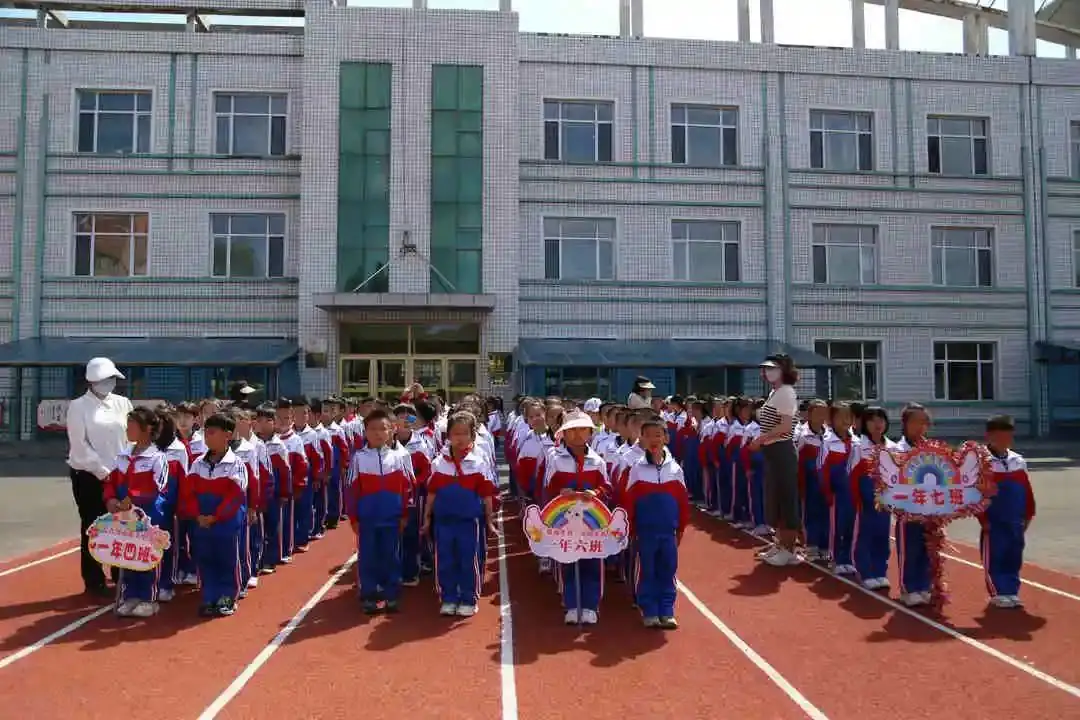 【第五小学•德育】“劳动创造幸福 实践淬炼成长” ——第五小学第二届“劳动节”开幕式 第8张