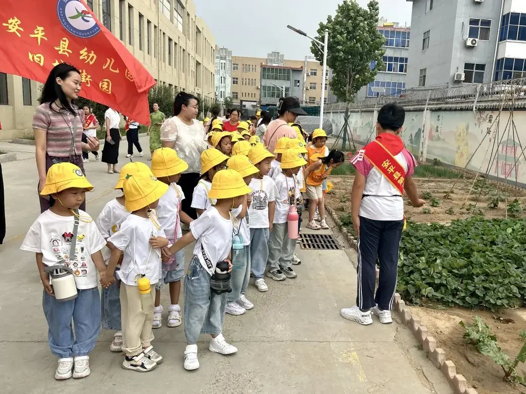 【初探小学 礼遇成长】——安平县幼儿园旧城街园参观小学活动纪实 第11张 【初探小学 礼遇成长】——安平县幼儿园旧城街园参观小学活动纪实 第11张