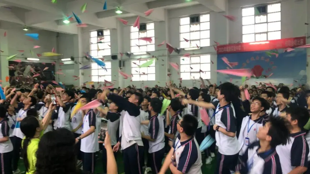 汇聚“心”能量,赋能“赢”中考|中考考前心理辅导助跑活动走进城南实验中学 第14张 汇聚“心”能量,赋能“赢”中考|中考考前心理辅导助跑活动走进城南实验中学 第14张