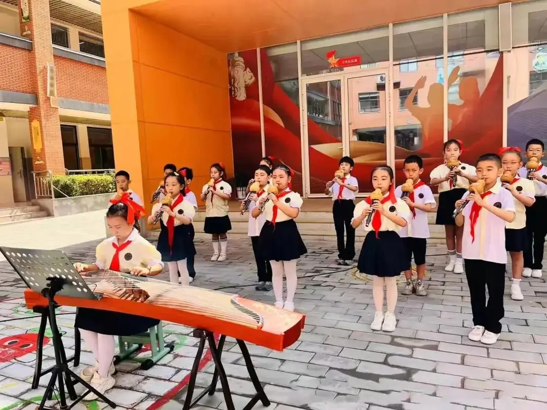 【幼小衔接】初探小学礼遇成长——西安未央名京温润幼儿园走进小学初体验活动 第9张 【幼小衔接】初探小学礼遇成长——西安未央名京温润幼儿园走进小学初体验活动 第9张
