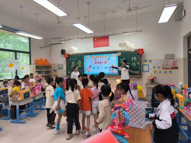 红润童心 快乐成长——海滨小学“六·一”系列活动之游园活动 第15张 红润童心 快乐成长——海滨小学“六·一”系列活动之游园活动 第15张
