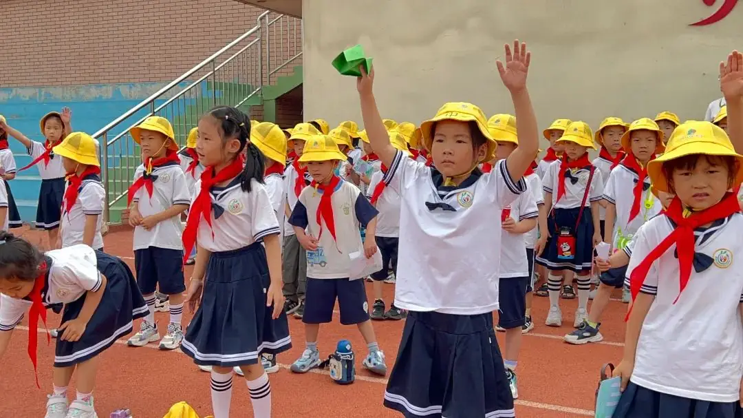 【无棣县实验幼儿园分园】走进小学,乐享成长——大班幼儿参观第四实验小学纪实 第68张 【无棣县实验幼儿园分园】走进小学,乐享成长——大班幼儿参观第四实验小学纪实 第68张