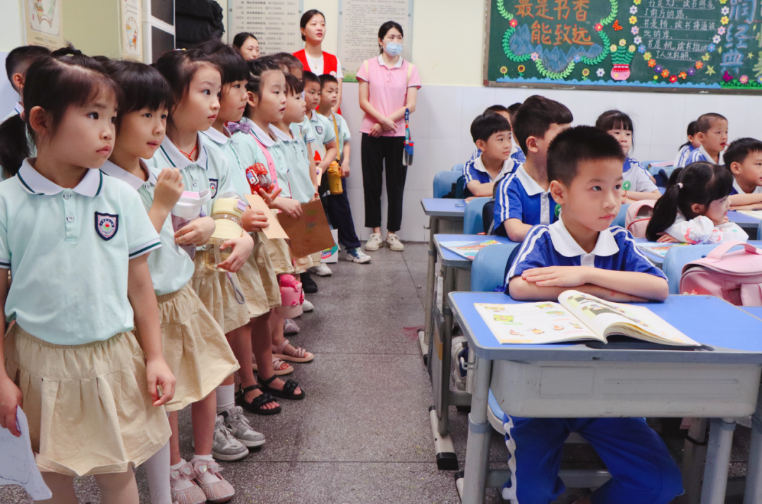 小学初体验,衔接助成长——宝安区冠华育才银丰学校幼小衔接活动 第65张 小学初体验,衔接助成长——宝安区冠华育才银丰学校幼小衔接活动 第65张
