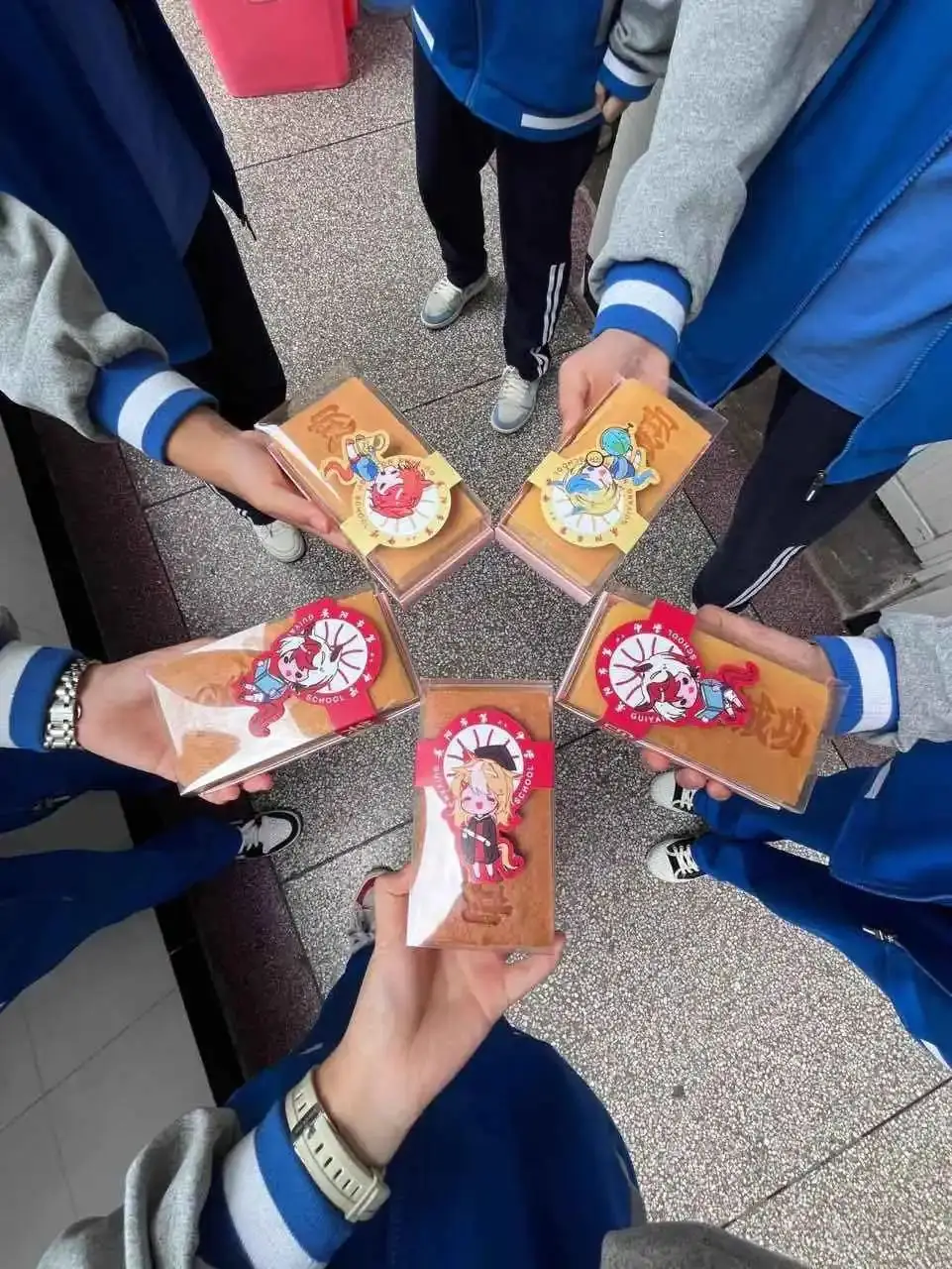 高考壮志行 祖国请挑选 | 贵阳八中2024届高三学子“奔向成功门”冲刺高考壮行活动 第27张 高考壮志行 祖国请挑选 | 贵阳八中2024届高三学子“奔向成功门”冲刺高考壮行活动 第27张