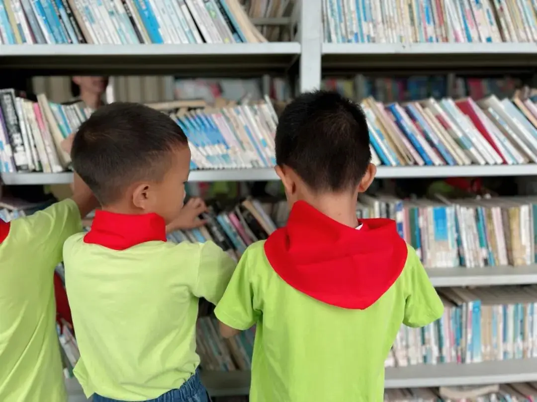 【走,参观小学去!】佛子山镇中心幼儿园大班级部参观小学活动 第58张 【走,参观小学去!】佛子山镇中心幼儿园大班级部参观小学活动 第58张