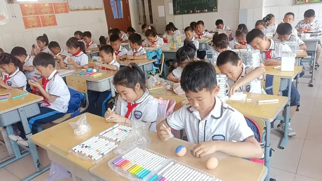 粽叶飘香迎端午 传统文化润童心--湾里小学端午节实践活动 第26张 粽叶飘香迎端午 传统文化润童心--湾里小学端午节实践活动 第26张