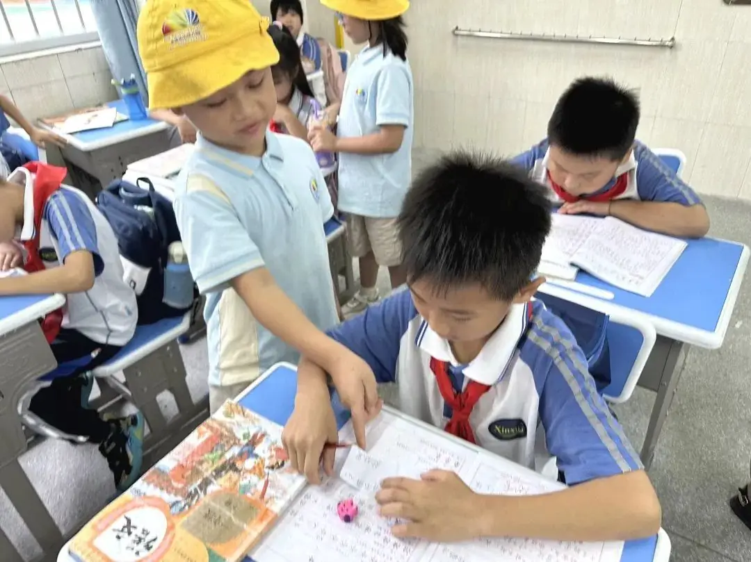 你好,小学—水岸花山幼儿园幼小衔接活动 第22张 你好,小学—水岸花山幼儿园幼小衔接活动 第22张