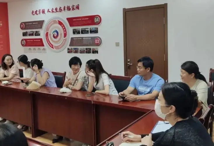 家校共育丨阳区第二实验小学“和乐”家庭教育服务站走进顺德居社区与家长共话——亲子沟通的艺术-第12张图片-四季读书网