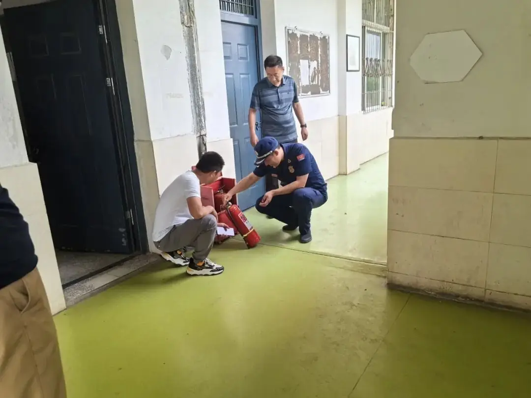 淮南消防组织开展高、中考相关场所消防安全专项检查 第15张 淮南消防组织开展高、中考相关场所消防安全专项检查 第15张