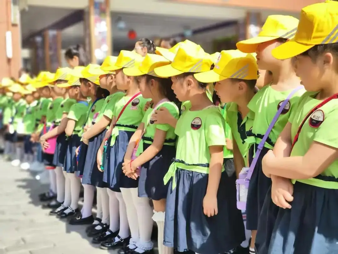 【幼小衔接】初探小学礼遇成长——西安未央名京温润幼儿园走进小学初体验活动 第14张 【幼小衔接】初探小学礼遇成长——西安未央名京温润幼儿园走进小学初体验活动 第14张
