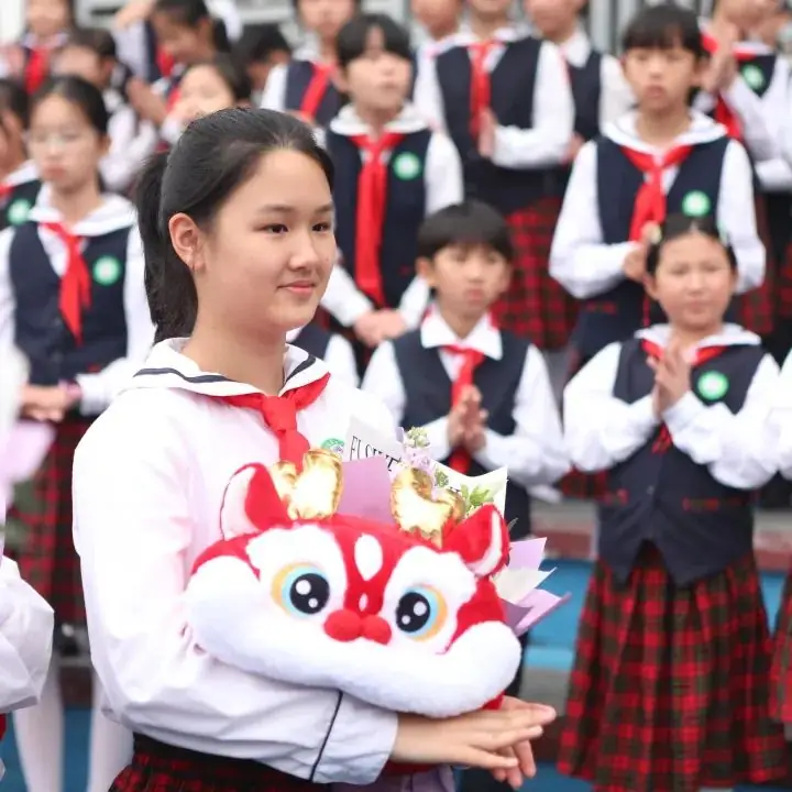 闪亮的日子 | 龙华中心小学“新百年 星教师”第八届班主任节 第7张 闪亮的日子 | 龙华中心小学“新百年 星教师”第八届班主任节 第7张
