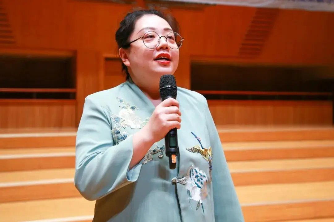 灯市口小学举行“逐光前行 扬帆远航”金帆合唱团二十周年专场音乐会暨灯市口小学建校160周年素质教育成果展示活动 第84张 灯市口小学举行“逐光前行 扬帆远航”金帆合唱团二十周年专场音乐会暨灯市口小学建校160周年素质教育成果展示活动 第84张
