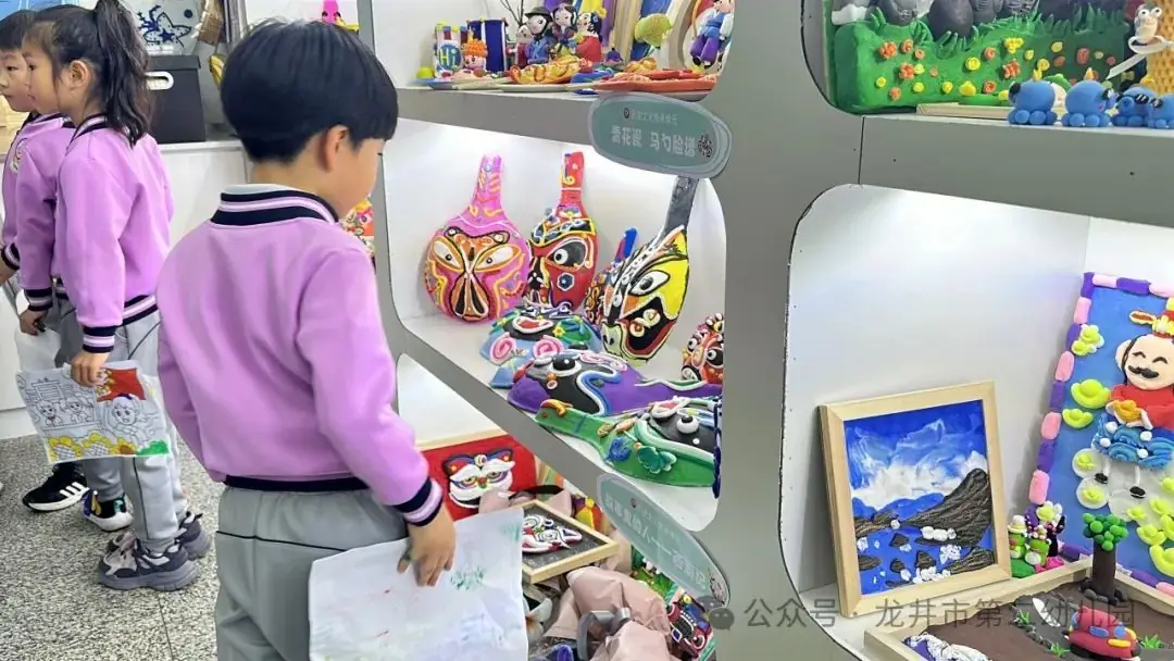 【幼儿活动】“趣”探小学,“幼”见成长——龙井市第二幼儿园携手龙井市东山实验小学开展参观小学活动 第67张 【幼儿活动】“趣”探小学,“幼”见成长——龙井市第二幼儿园携手龙井市东山实验小学开展参观小学活动 第67张