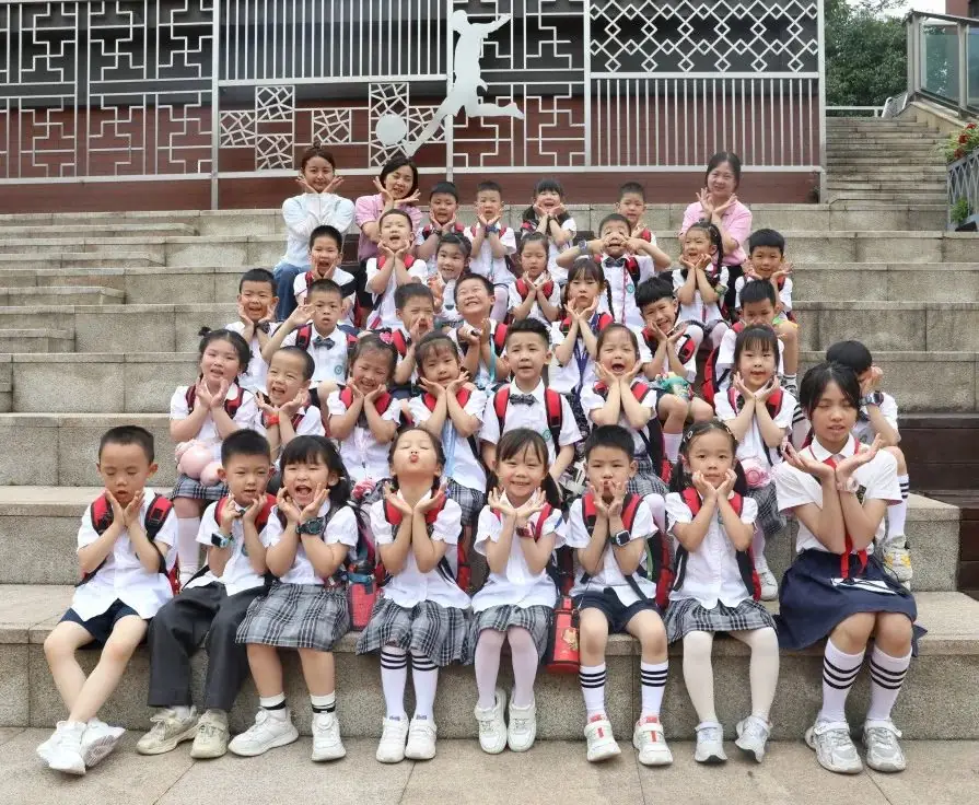 【学前教育宣传月】体验小学 “幼”见成长——同茂幼儿园大班组小学体验日活动 第67张 【学前教育宣传月】体验小学 “幼”见成长——同茂幼儿园大班组小学体验日活动 第67张