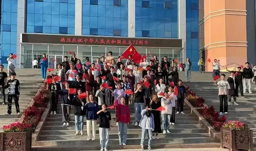 中考护航 | 八山熠星初升高音乐特长生招生简章-第26张图片-四季读书网 中考护航 | 八山熠星初升高音乐特长生招生简章-第26张图片-四季读书网