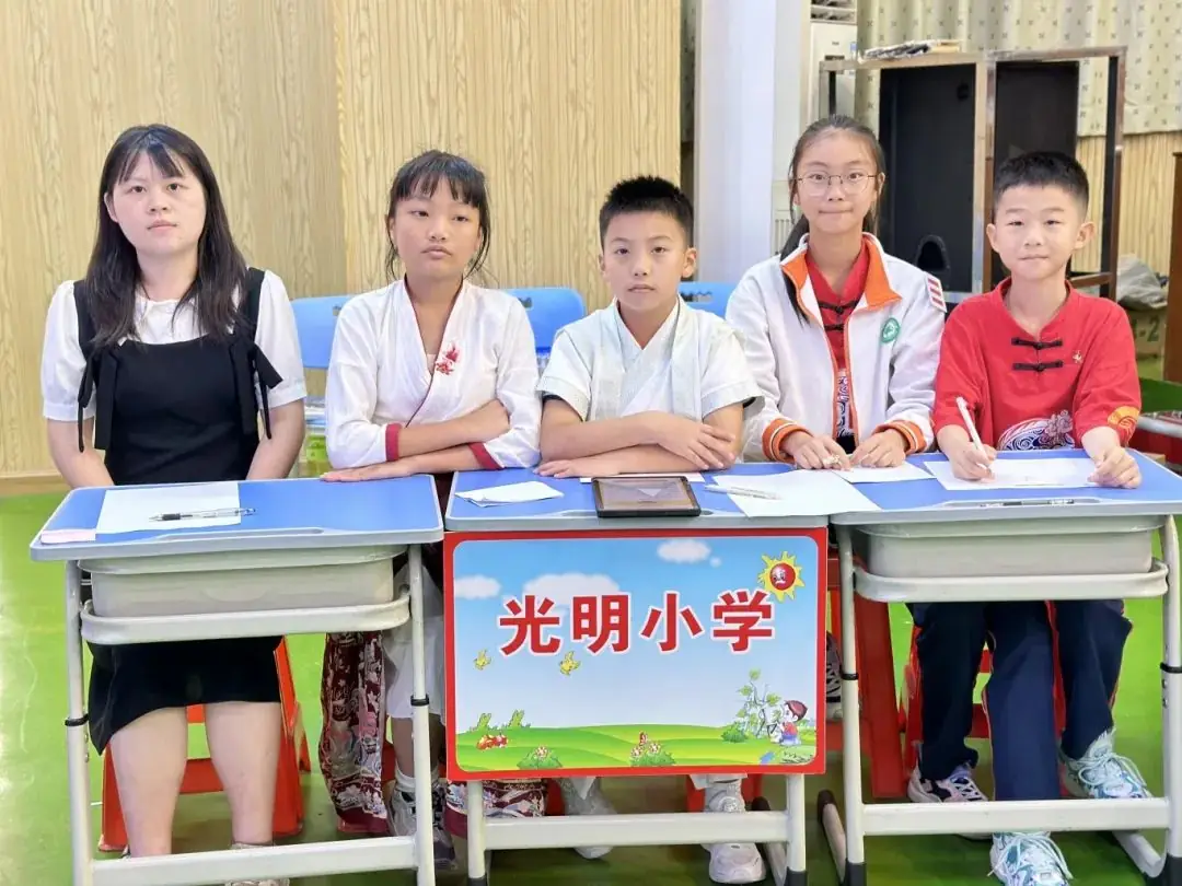诗词盛宴,诗韵传承 | 三角镇举办小学第三届师生诗词大会 第6张 诗词盛宴,诗韵传承 | 三角镇举办小学第三届师生诗词大会 第6张
