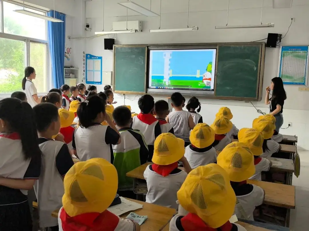 【无棣县实验幼儿园分园】走进小学,乐享成长——大班幼儿参观第四实验小学纪实 第31张 【无棣县实验幼儿园分园】走进小学,乐享成长——大班幼儿参观第四实验小学纪实 第31张