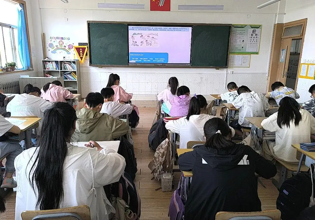 提升素养,展示风采——昌乐县实验小学英语素养展示 第42张 提升素养,展示风采——昌乐县实验小学英语素养展示 第42张