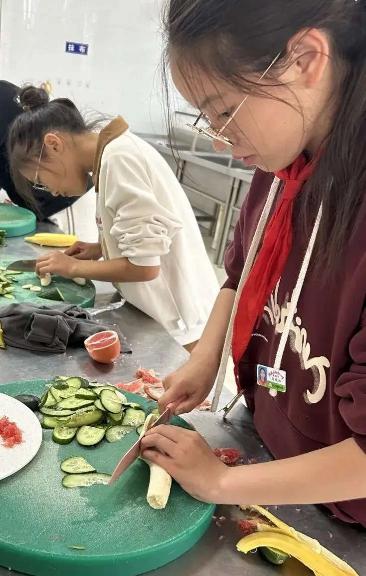 【奋进新时代 出彩“新三毛”】向阳小学教育集团望海校区刘欣怡:乘风立潮头 扬帆追梦行 第8张 【奋进新时代 出彩“新三毛”】向阳小学教育集团望海校区刘欣怡:乘风立潮头 扬帆追梦行 第8张