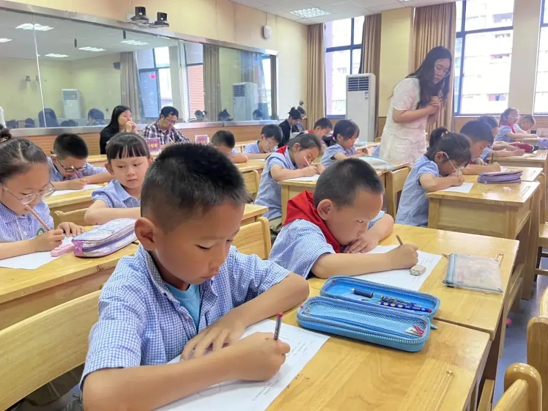 【西苑小·研训】“全体验”视域下的小学数学复习课实践与探索——雨花台区新课标视域下的小学数学教学案实践研究(十八) 第9张