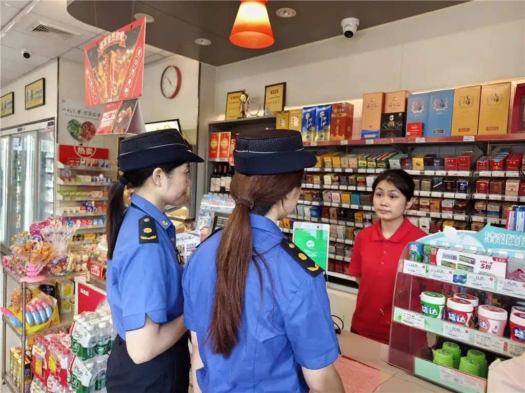 高考倒计时!城管护校员上岗,东莞城管人全力护航 第27张 高考倒计时!城管护校员上岗,东莞城管人全力护航 第27张