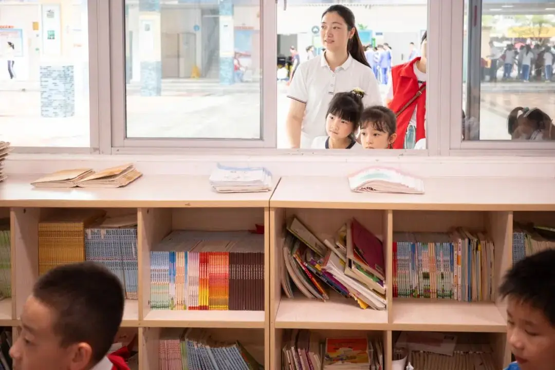 心手相牵,快乐相伴——深圳市北斗小学幼小衔接“心理健康月”体验互动活动 第9张 心手相牵,快乐相伴——深圳市北斗小学幼小衔接“心理健康月”体验互动活动 第9张