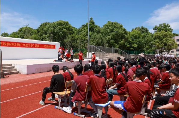 厉害了!唐先小学女篮蝉联省赛七连冠!背后有高人指点? 第3张 厉害了!唐先小学女篮蝉联省赛七连冠!背后有高人指点? 第3张