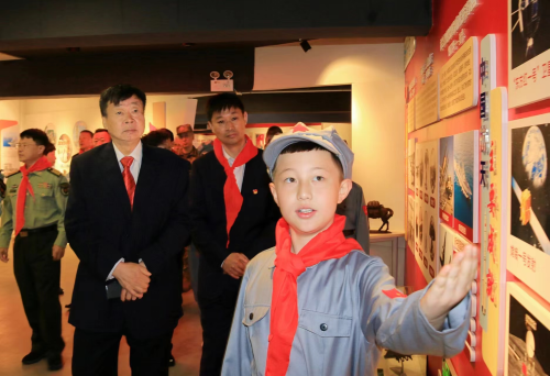 【佳木斯市】第五小学被授为八一红军小学 第4张 【佳木斯市】第五小学被授为八一红军小学 第4张