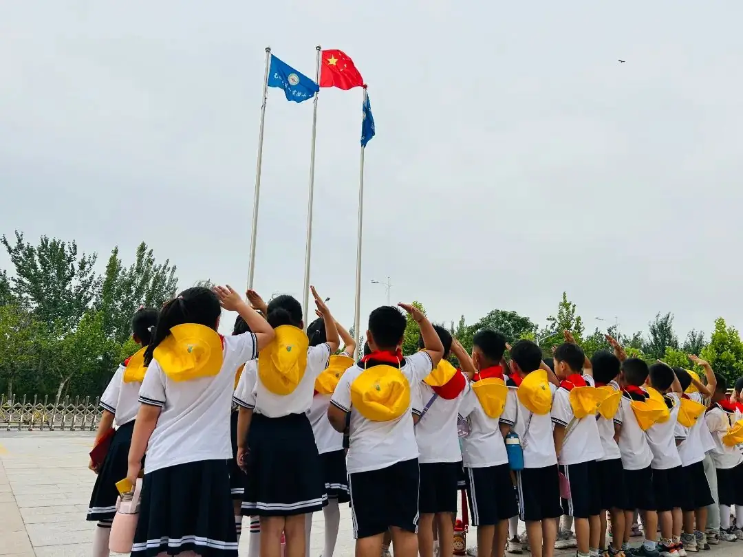 【无棣县实验幼儿园分园】走进小学,乐享成长——大班幼儿参观第四实验小学纪实 第19张 【无棣县实验幼儿园分园】走进小学,乐享成长——大班幼儿参观第四实验小学纪实 第19张