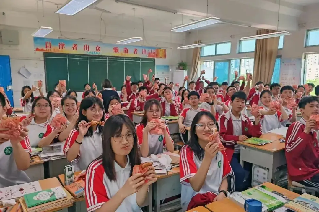 高考前!洛阳师生做了这件事…… 第24张 高考前!洛阳师生做了这件事…… 第24张
