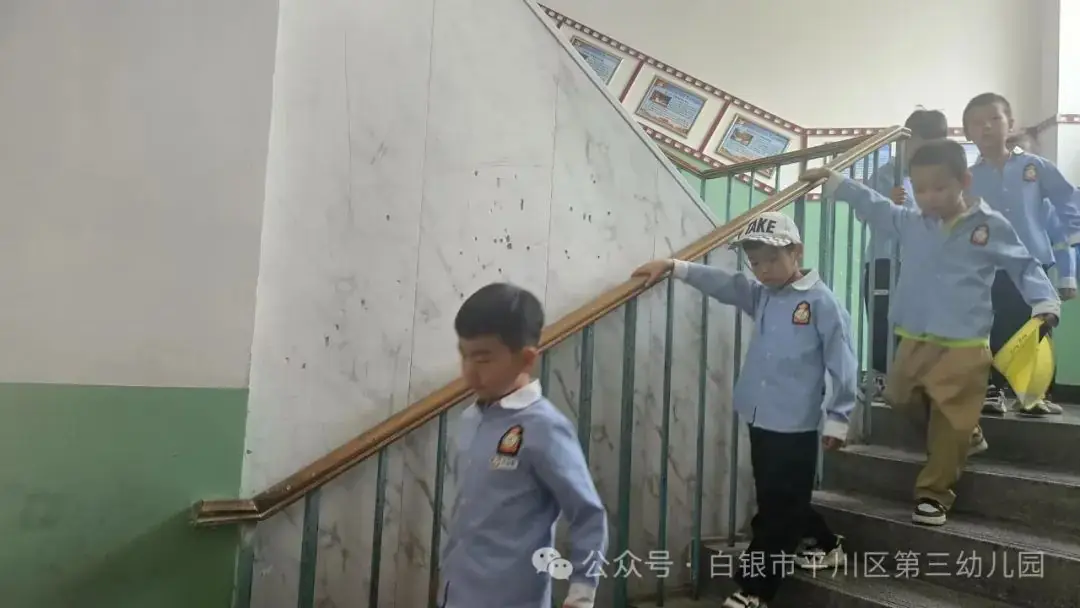 “小学初体验,快乐共成长”——平川区第三幼儿园“难忘童年”暨幼小衔接系列活动之“参观小学” 第61张
