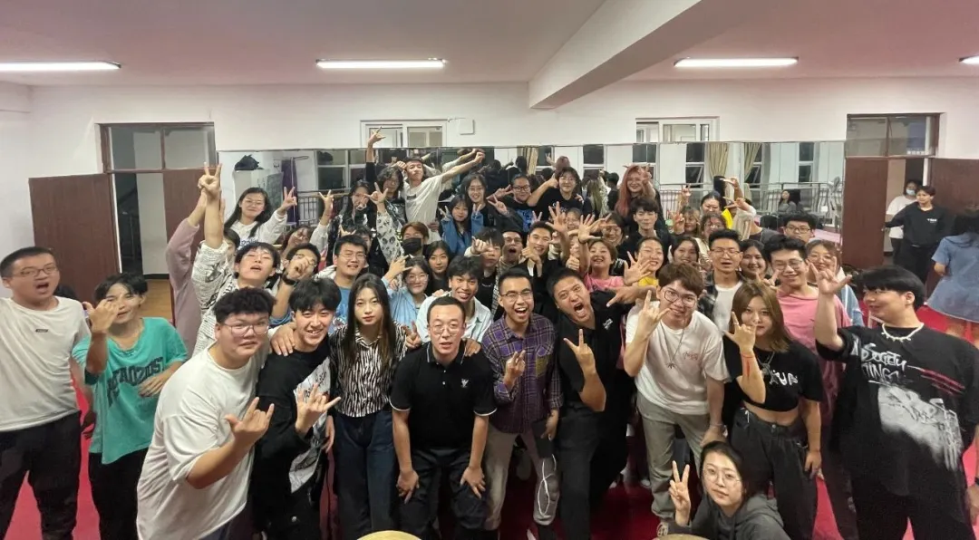 中考护航 | 八山熠星初升高音乐特长生招生简章-第20张图片-四季读书网 中考护航 | 八山熠星初升高音乐特长生招生简章-第20张图片-四季读书网