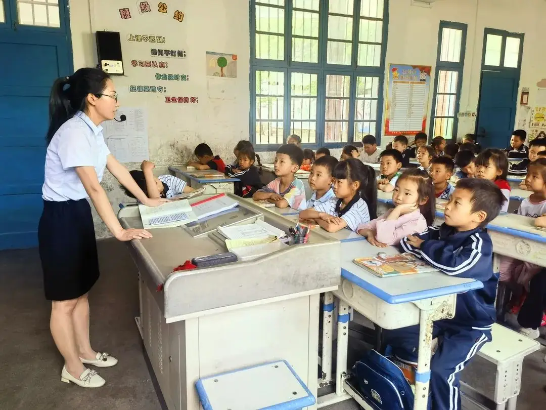 “初探小学 稳步启航”—— 沙窝镇中心幼儿园大班幼小衔接策划活动 第22张 “初探小学 稳步启航”—— 沙窝镇中心幼儿园大班幼小衔接策划活动 第22张