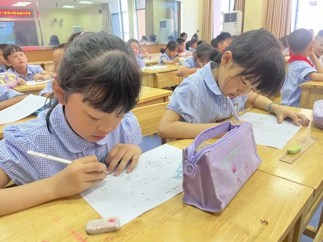 【西苑小·研训】“全体验”视域下的小学数学复习课实践与探索——雨花台区新课标视域下的小学数学教学案实践研究(十八) 第10张