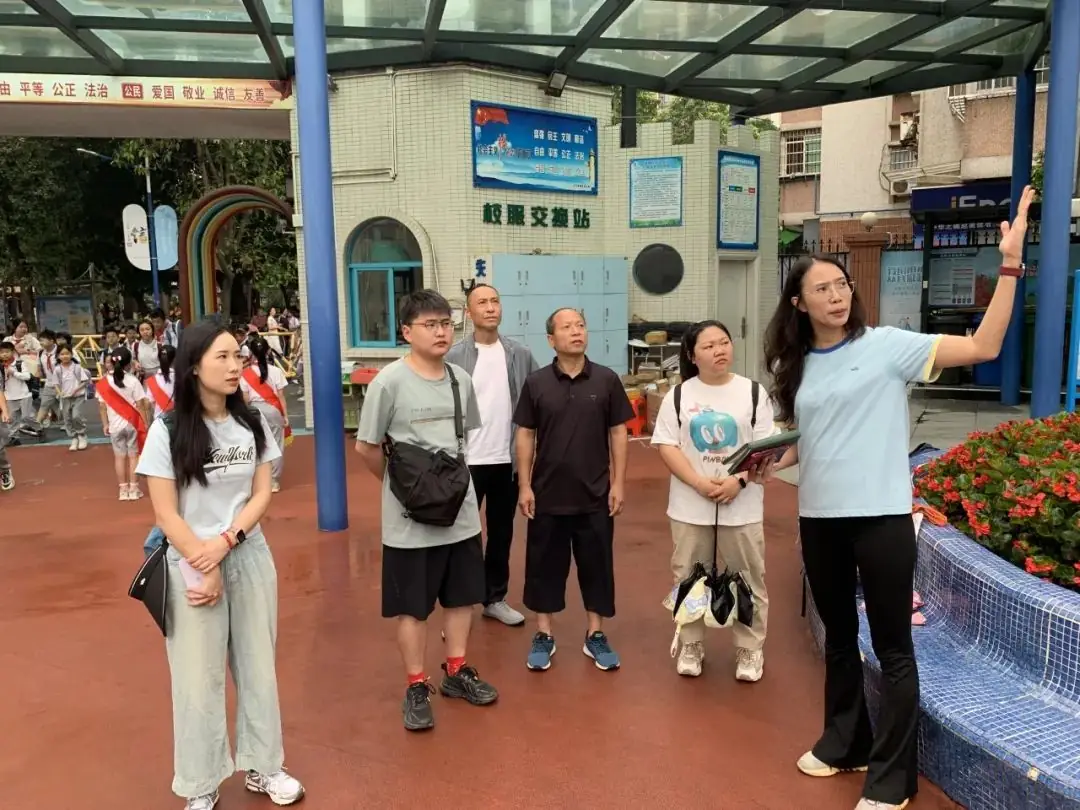 湖南省凤凰县阿拉石化小学“优才生”赴荔园小学跟班研学 第26张 湖南省凤凰县阿拉石化小学“优才生”赴荔园小学跟班研学 第26张