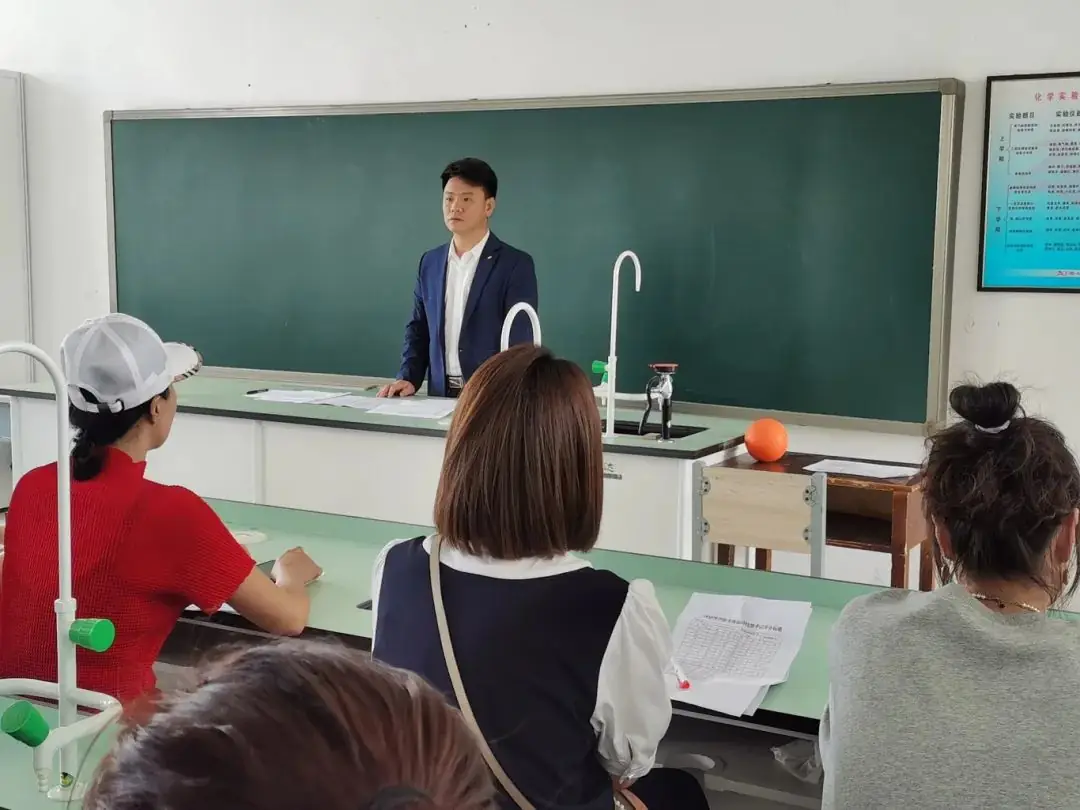用爱护航 决胜中考——营口市第二十九中学召开九年级中考考前家长会 第11张 用爱护航 决胜中考——营口市第二十九中学召开九年级中考考前家长会 第11张