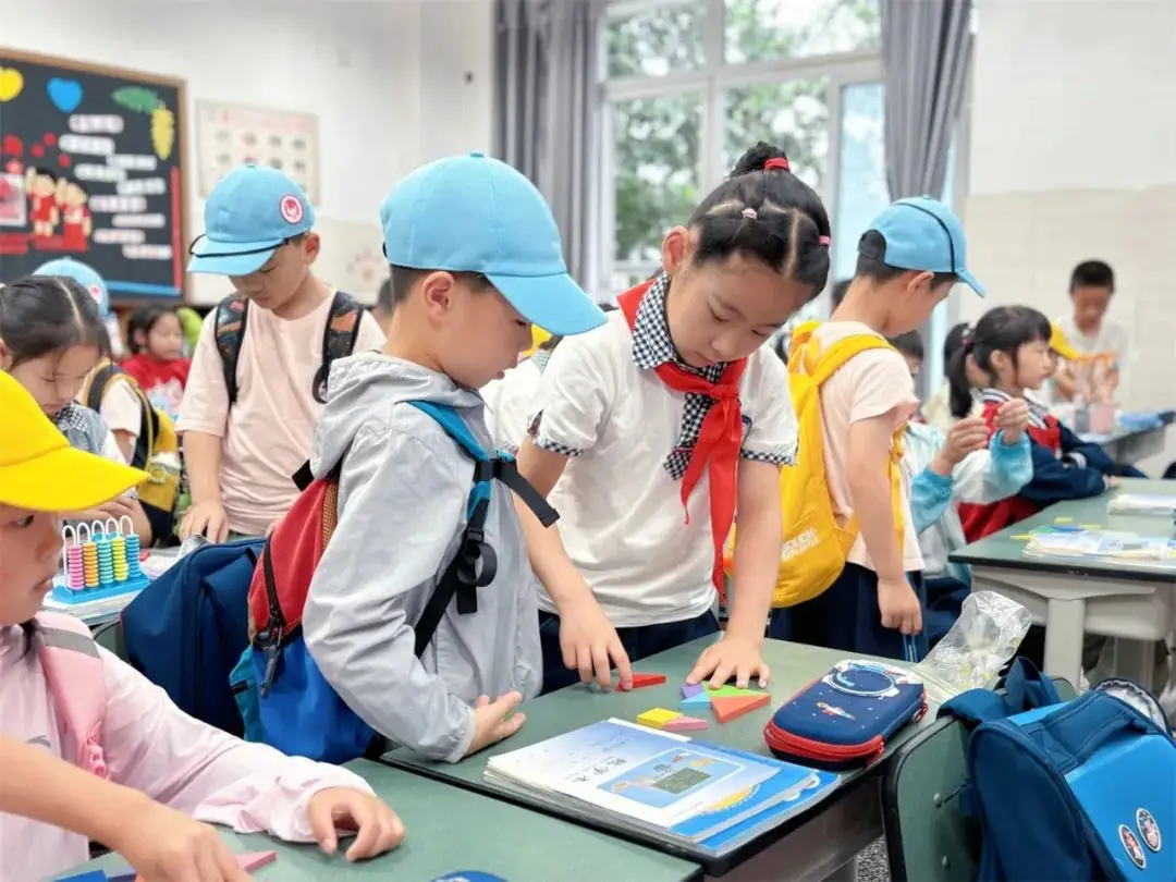 走进小学,礼遇成长 第24张 走进小学,礼遇成长 第24张