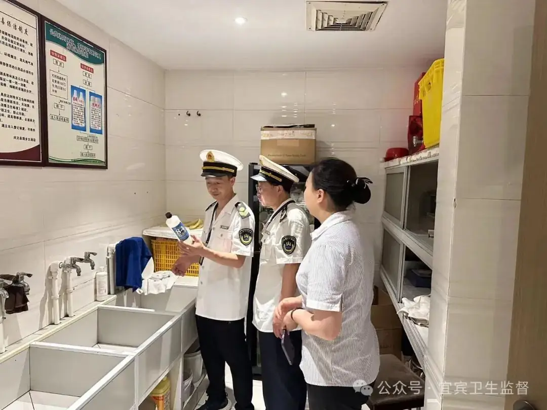 宜宾卫生监督机构全力保障高考卫生安全 第22张 宜宾卫生监督机构全力保障高考卫生安全 第22张