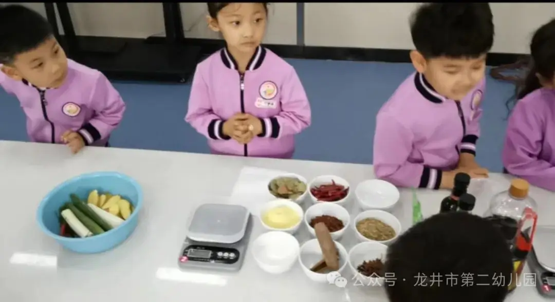 【幼儿活动】“趣”探小学,“幼”见成长——龙井市第二幼儿园携手龙井市东山实验小学开展参观小学活动 第102张 【幼儿活动】“趣”探小学,“幼”见成长——龙井市第二幼儿园携手龙井市东山实验小学开展参观小学活动 第102张