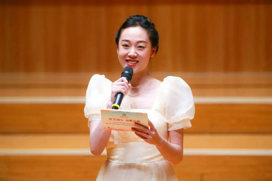 灯市口小学举行“逐光前行 扬帆远航”金帆合唱团二十周年专场音乐会暨灯市口小学建校160周年素质教育成果展示活动 第5张 灯市口小学举行“逐光前行 扬帆远航”金帆合唱团二十周年专场音乐会暨灯市口小学建校160周年素质教育成果展示活动 第5张