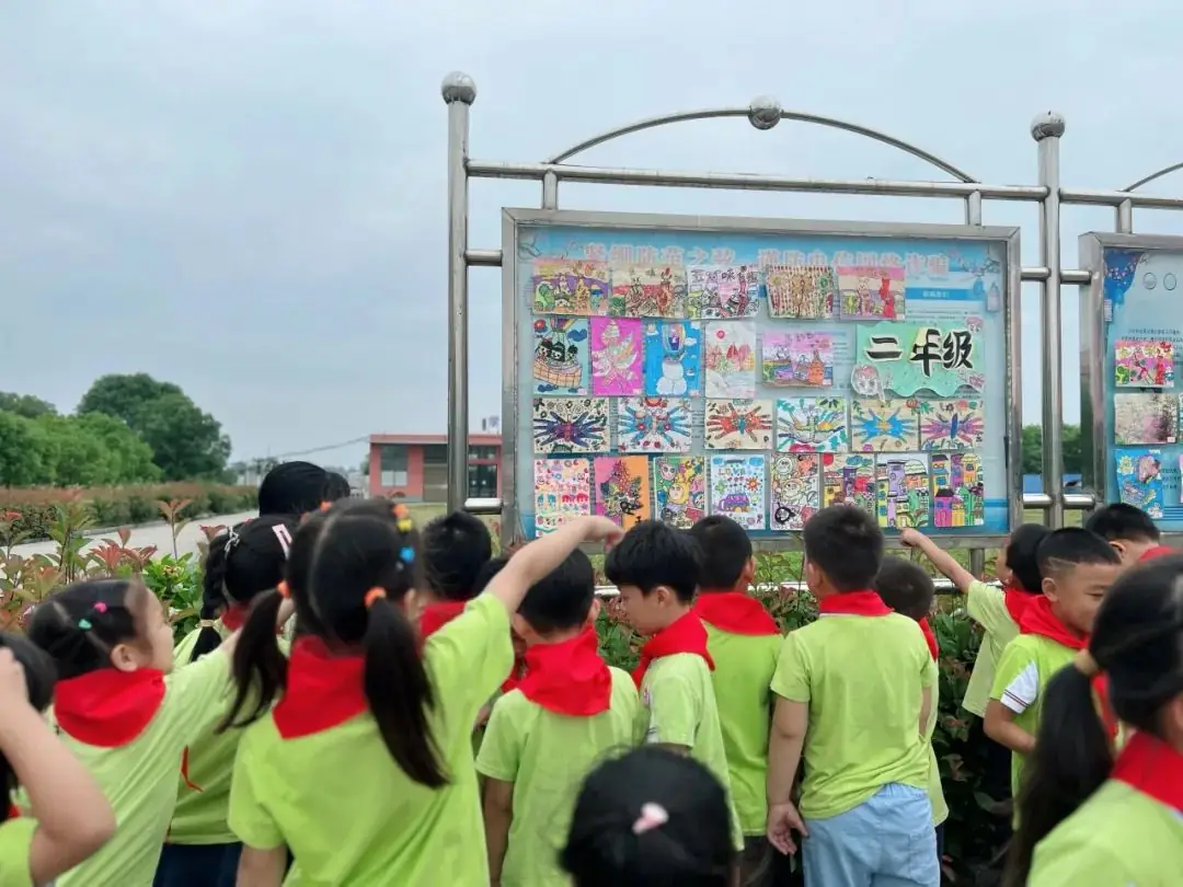 【走,参观小学去!】佛子山镇中心幼儿园大班级部参观小学活动 第51张 【走,参观小学去!】佛子山镇中心幼儿园大班级部参观小学活动 第51张