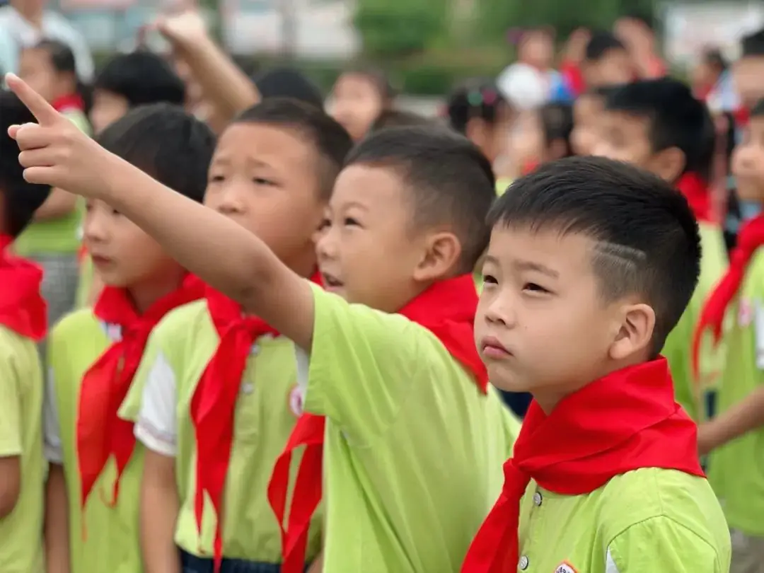 【走,参观小学去!】佛子山镇中心幼儿园大班级部参观小学活动 第52张 【走,参观小学去!】佛子山镇中心幼儿园大班级部参观小学活动 第52张