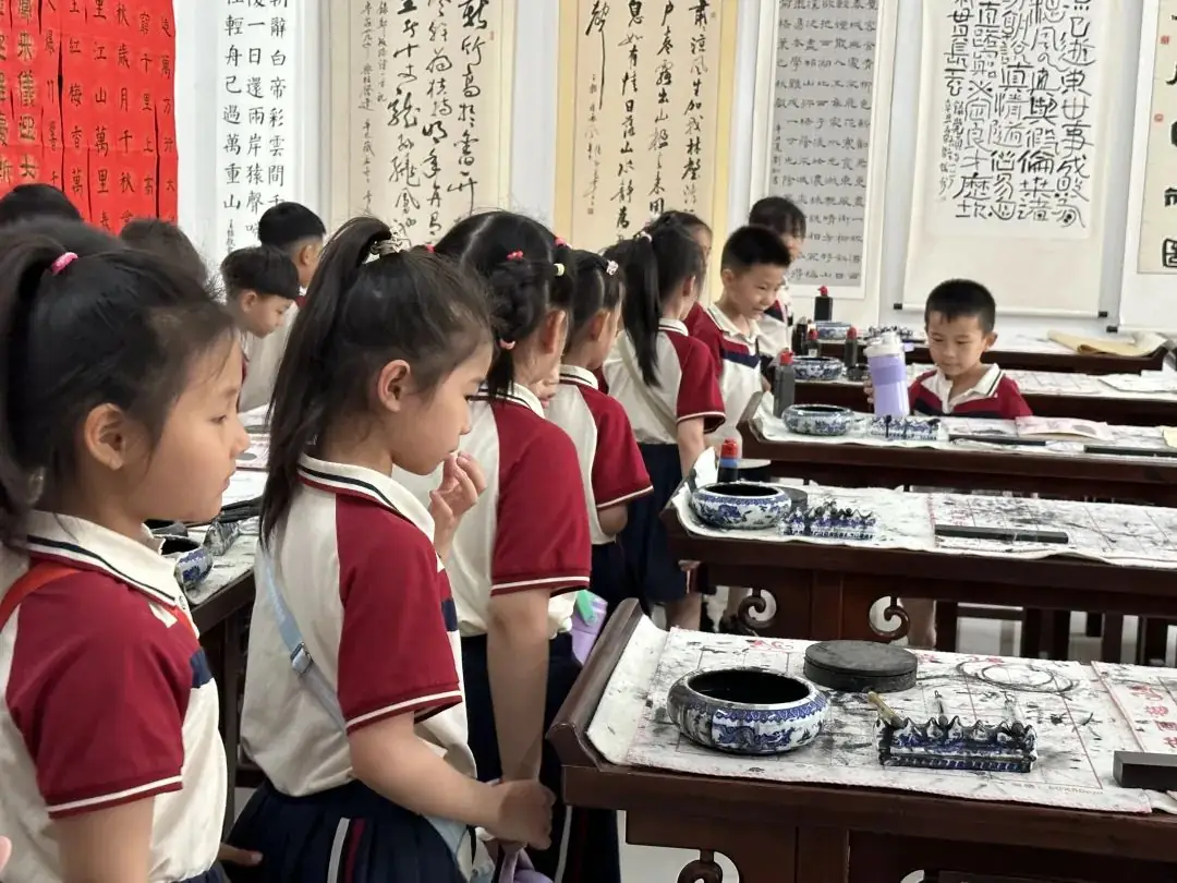 初探小学 礼遇成长——枣庄市第二十九中学附属幼儿园大班组参观小学活动 第43张 初探小学 礼遇成长——枣庄市第二十九中学附属幼儿园大班组参观小学活动 第43张