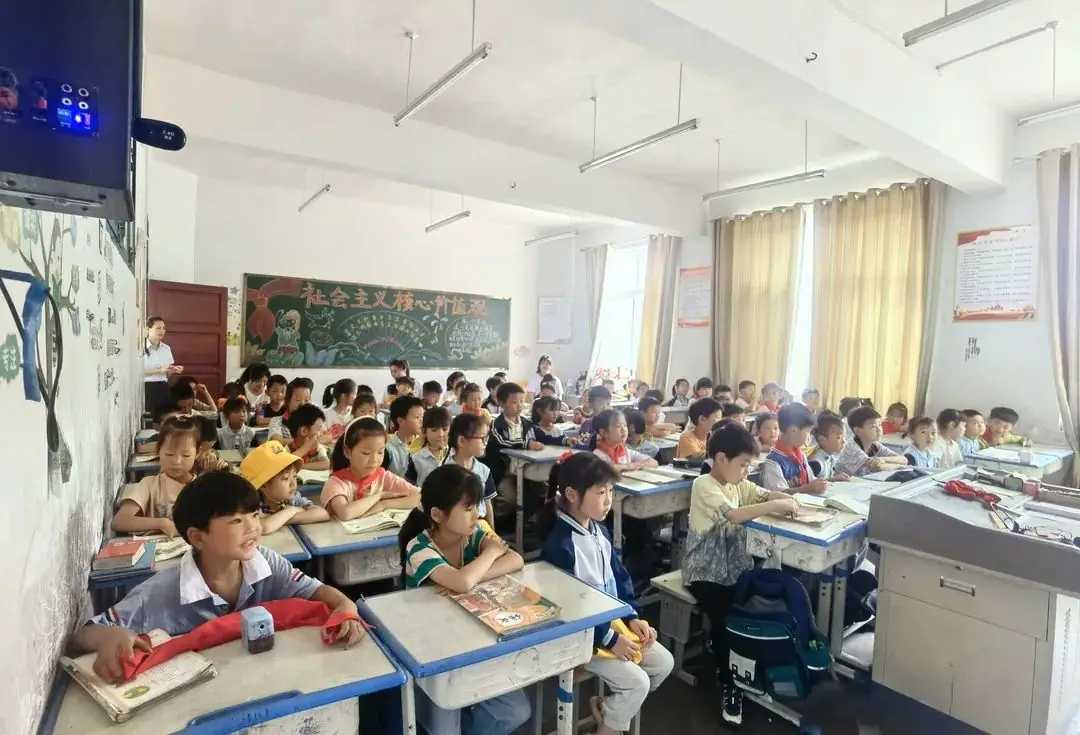 “初探小学 稳步启航”—— 沙窝镇中心幼儿园大班幼小衔接策划活动 第23张 “初探小学 稳步启航”—— 沙窝镇中心幼儿园大班幼小衔接策划活动 第23张