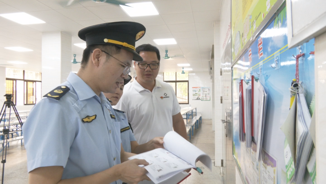 高考,就是让考生们高高兴兴去考试 第12张 高考,就是让考生们高高兴兴去考试 第12张