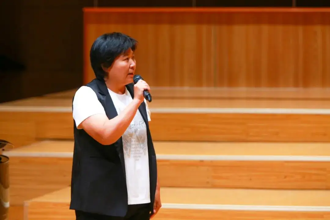 灯市口小学举行“逐光前行 扬帆远航”金帆合唱团二十周年专场音乐会暨灯市口小学建校160周年素质教育成果展示活动 第96张 灯市口小学举行“逐光前行 扬帆远航”金帆合唱团二十周年专场音乐会暨灯市口小学建校160周年素质教育成果展示活动 第96张