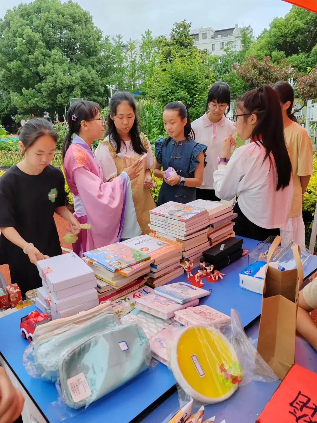 童梦飞扬 梦想起航----闻堰小学608班六一儿童节活动 第4张 童梦飞扬 梦想起航----闻堰小学608班六一儿童节活动 第4张